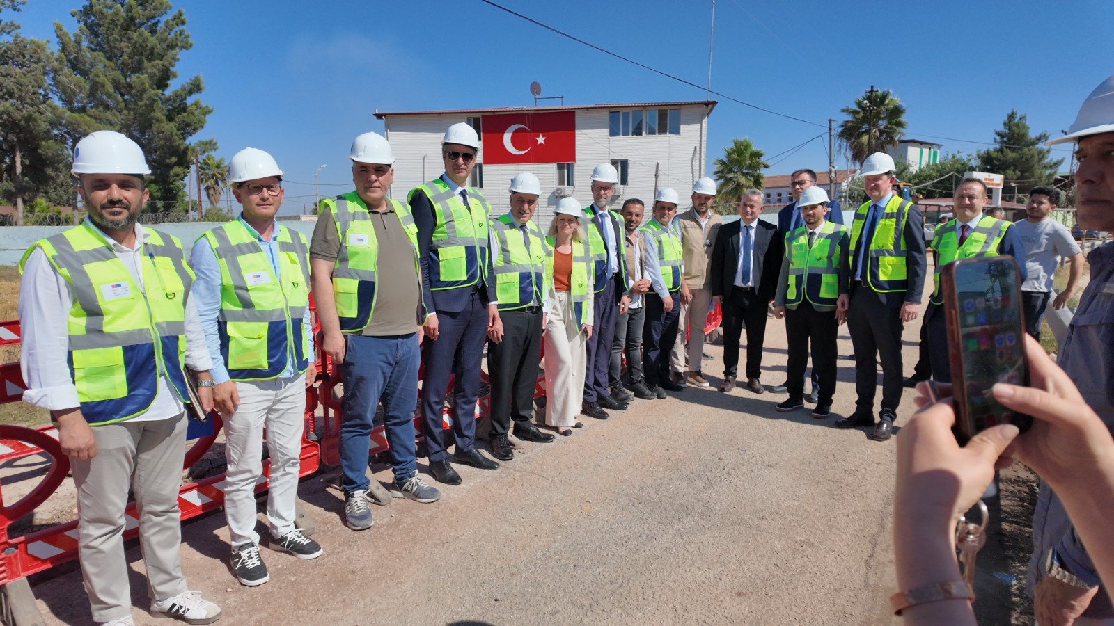 GENEL MÜDÜR KARAHAN, AYB BAŞKAN YARDIMCISI GROOT İLE HATAY'I ZİYARET ETTİ